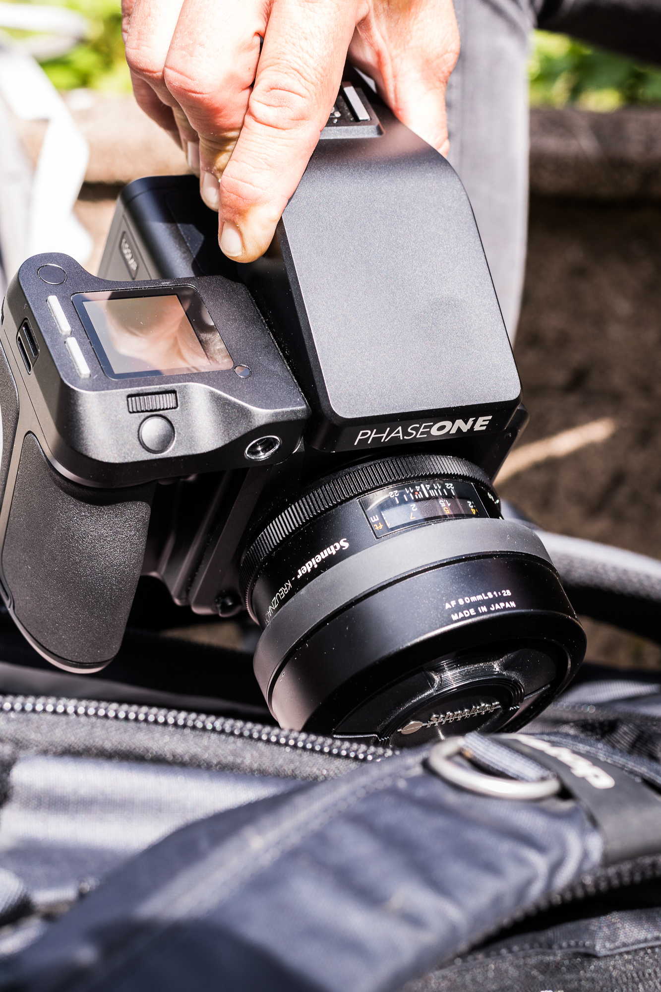 20180504 Riding Thrones GAL9812 WEB 